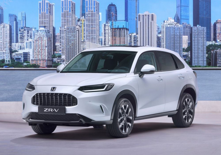 Le SUV Honda ZR-V hybride du segment C revendique une expérience de conduite efficace
