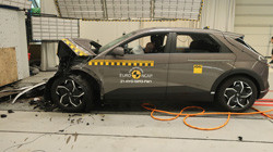 La Hyundai Ioniq 5 obtient cinq étoiles aux crash-tests Euro NCAP