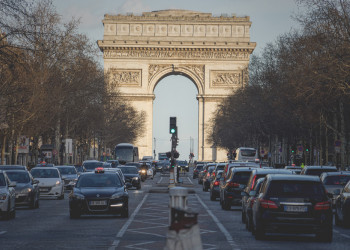 L'âge moyen du parc automobile français en 2022 est de 11,3 ans