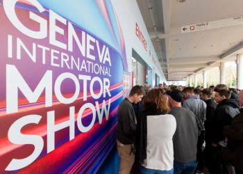 La 89ème édition du salon de l'automobile de Genève au travers de ses hôtesses