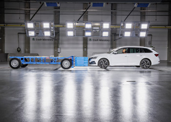 Le laboratoire de collision Skoda réalise des simulations de collision