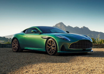 L'Aston Martin DB12 embarque un moteur V8 4.0 litres Twin-Turbo de 680 ch