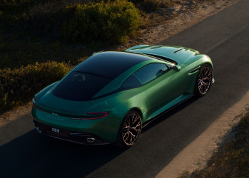 L'Aston Martin DB12 embarque un moteur V8 4.0 litres Twin-Turbo de 680 ch