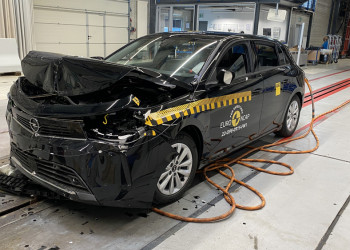 L’Opel Astra obtient quatre étoiles sur cinq possibles aux crash-tests Euro NCAP 2022