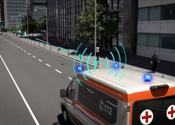 Des feux de circulation qui passent au vert pour les véhicules d'urgence en test
