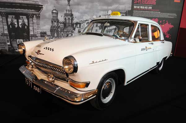 Retrouvez en images « Les Taxis du Monde » du Mondial de l’Automobile de Paris