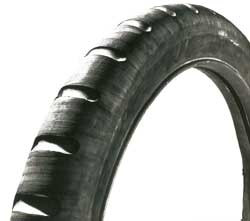 Dunlop célèbre les 120 ans de son brevet du premier pneumatique