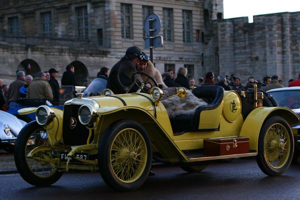 La 9ème édition de la Traversée de Paris est organisée le 4 janvier 2009