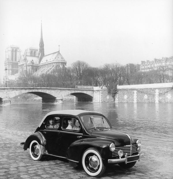 La 9ème édition de la Traversée de Paris est organisée le 4 janvier 2009