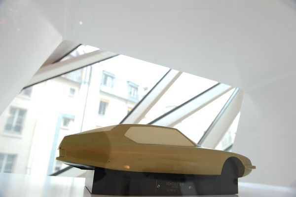 Citroën met en scène 90 ans de son histoire au 42 Champs-Elysées