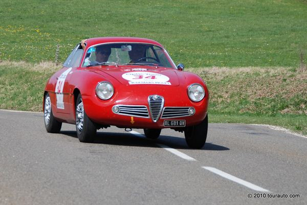 Découvrez les voitures de collection du 19ème Tour Auto
