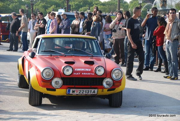 Découvrez les voitures de collection du 19ème Tour Auto
