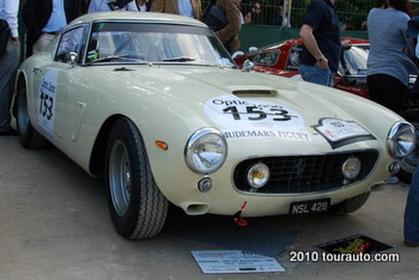 Découvrez les voitures de collection du 19ème Tour Auto