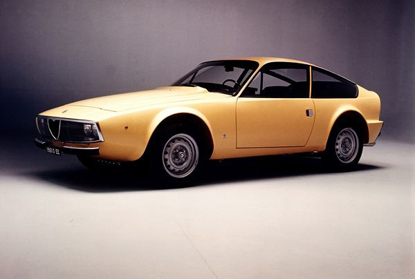 L’Alfa Romeo Giulia fête ses 50 ans