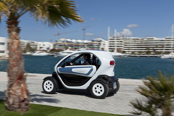 Le Renault Twizy sacré « best of the best 2012 » par le Red Dot Design Award