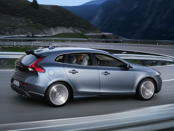L'une de ces huit voitures sera élue « Voiture de l’Année 2013 »