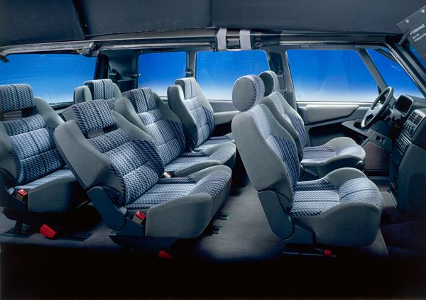 Le Renault Espace souffle ses 30 bougies