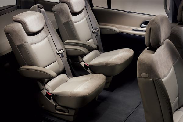 Le Renault Espace souffle ses 30 bougies