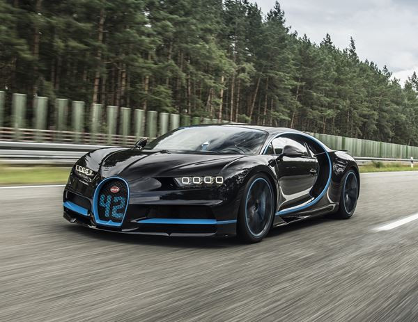 0-400-0 km/h en 42 secondes : la Bugatti Chiron établit un record du monde