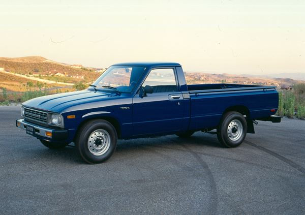 Le pick-up Toyota Hilux fête ses cinquante ans