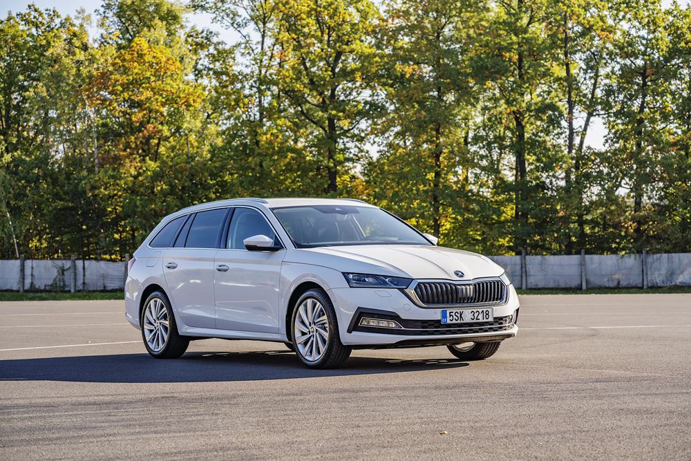 Le break Skoda Octavia Combi moderne fête ses 25 ans