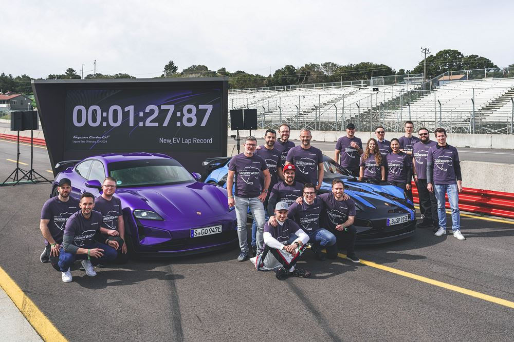 La Porsche Taycan Turbo GT avec pack Weissach s'offre le record au tour sur le Weathertech Raceway Laguna Seca