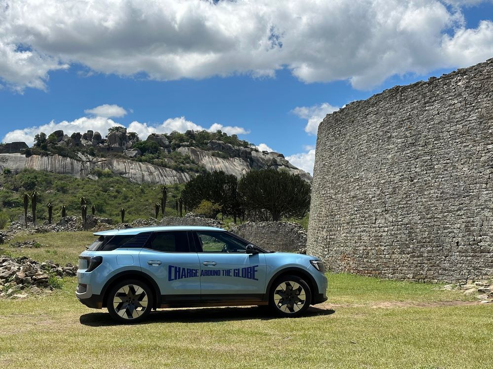 Le Ford Explorer électrique accomplit un tour du monde record de 30 000 km à travers 6 continents