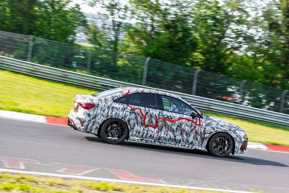 L'Audi RS 3 réalise un temps record dans la catégorie compacte sur le Nürburgring-Nordschleife
