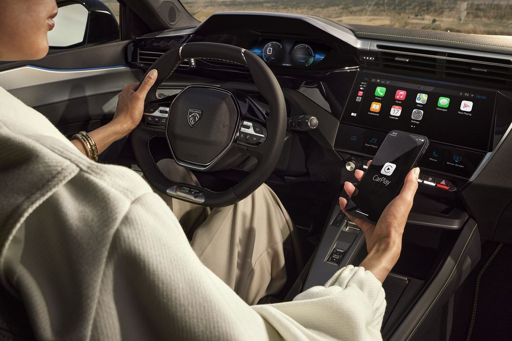 80% des automobilistes admettent utiliser un téléphone en conduisant en 2024