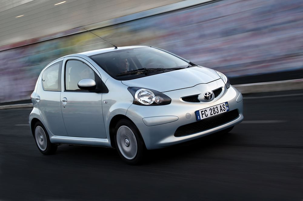 La mini-citadine Toyota Aygo fête son vingtième anniversaire