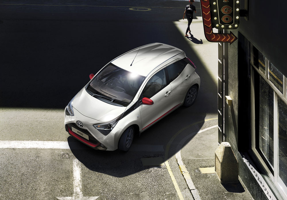 La mini-citadine Toyota Aygo fête son vingtième anniversaire