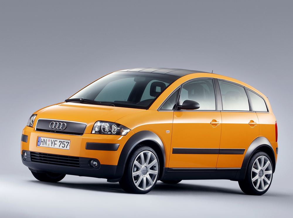 Le véhicule compact haut de gamme Audi A2 célèbre ses 25 ans