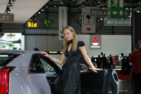 Le 80ème salon de l'automobile de Genève au travers de ses hôtesses
