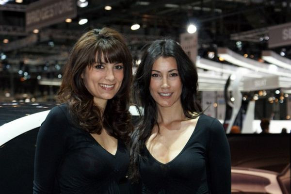 Le 80ème salon de l'automobile de Genève au travers de ses hôtesses