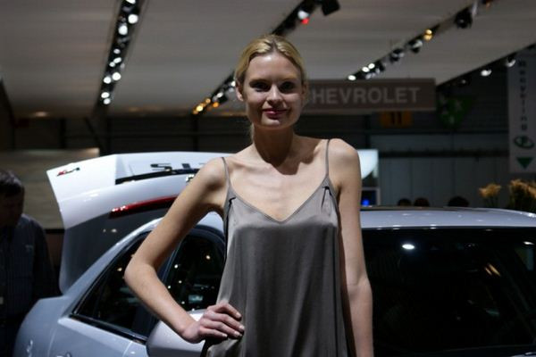 Le 80ème salon de l'automobile de Genève au travers de ses hôtesses