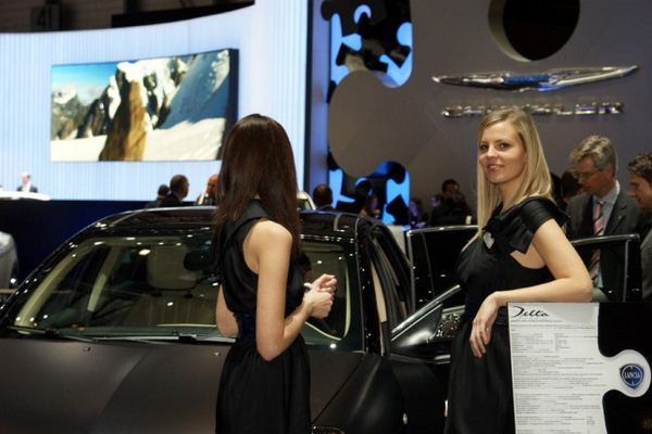 Le 80ème salon de l'automobile de Genève au travers de ses hôtesses
