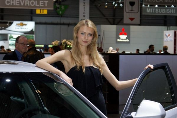 Le 80ème salon de l'automobile de Genève au travers de ses hôtesses