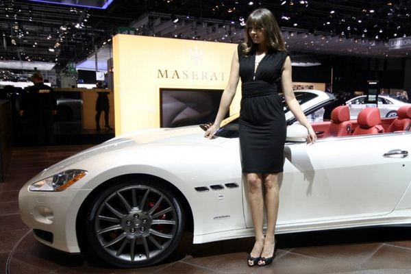 Le 80ème salon de l'automobile de Genève au travers de ses hôtesses
