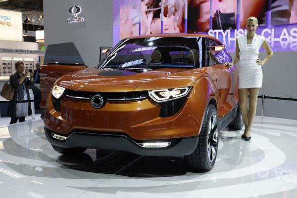 Le 64ème salon de l'automobile de Francfort au travers de ses hôtesses