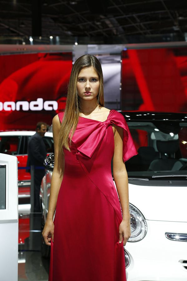 Les hôtesses du Mondial de l'Automobile de Paris 2012