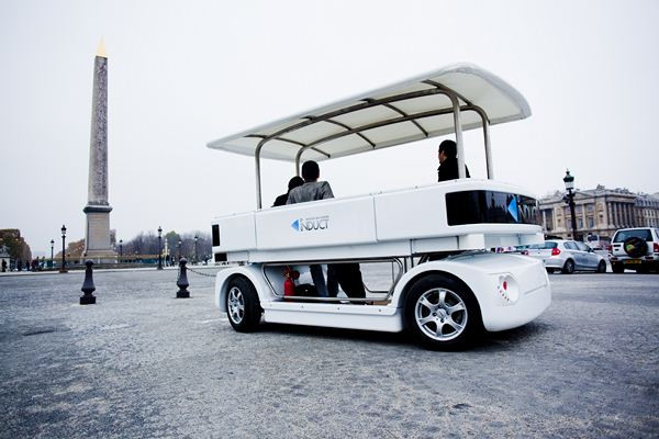 Une navette électrique robotisée sans chauffeur capable de rouler à 20 km/h
