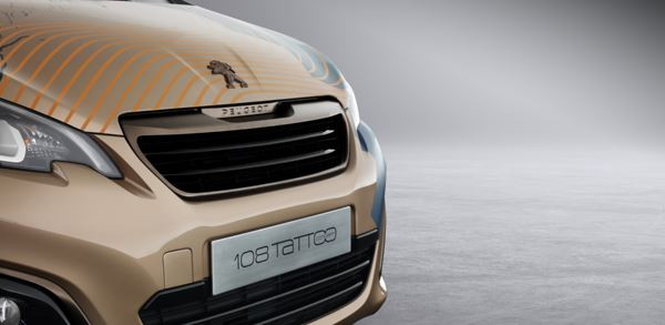 La Peugeot 108 108 Tattoo Concept a le lion dans la peau