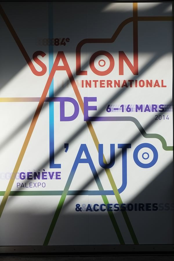 Le 84ème salon international de l'automobile de Genève au travers de ses hôtesses