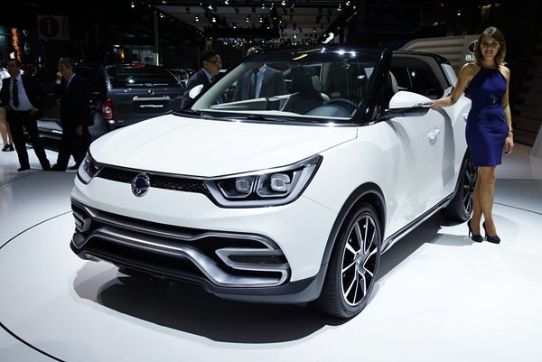 Les hôtesses du Mondial de l'Automobile de Paris 2014
