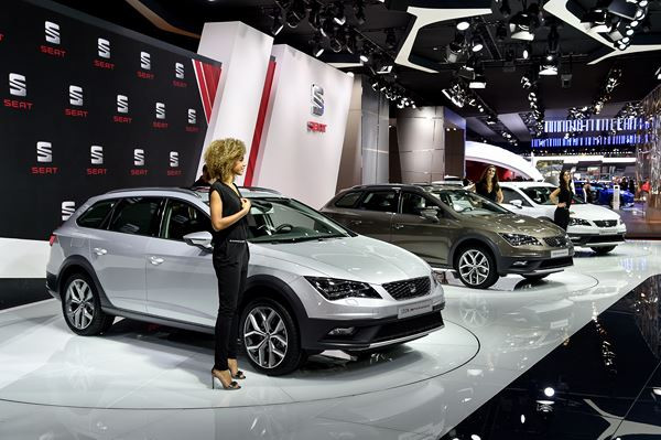 Les hôtesses du Mondial de l'Automobile de Paris 2014