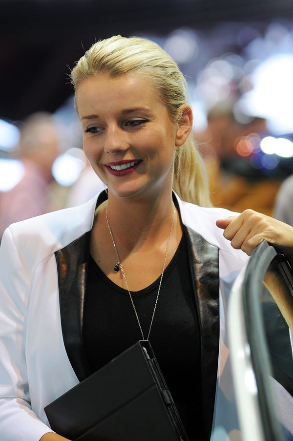 Les hôtesses du Mondial de l'Automobile de Paris 2014