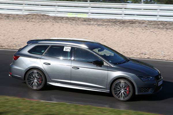Sur les traces de la Seat Leon ST Cupra au Nürburgring