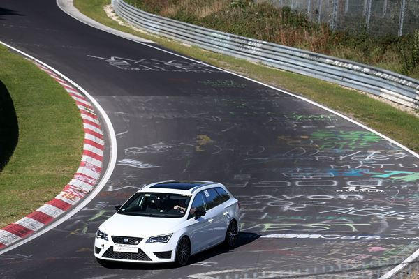 Sur les traces de la Seat Leon ST Cupra au Nürburgring