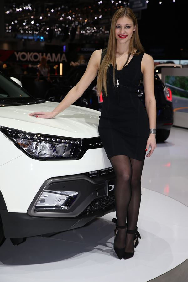 La 86ème édition du salon de l'automobile de Genève au travers de ses hôtesses