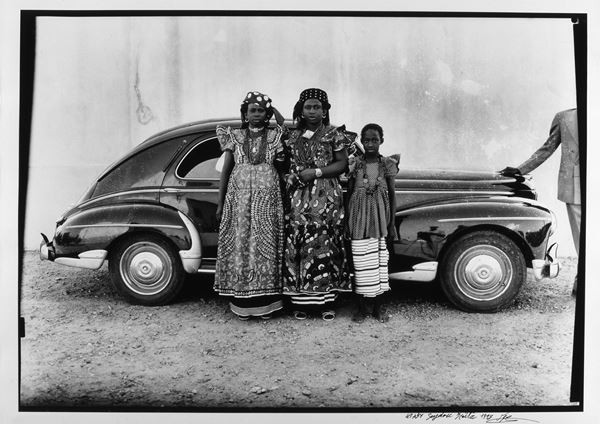 Autophoto: une exposition sur les relations entre la photographie et l’automobile